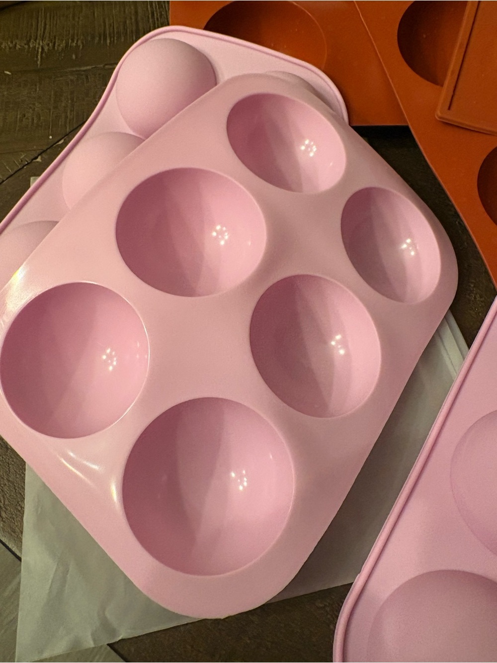 7 - Silicone Half-Sphere Mold Set in Pink and Terracotta - Picture 3 of 3